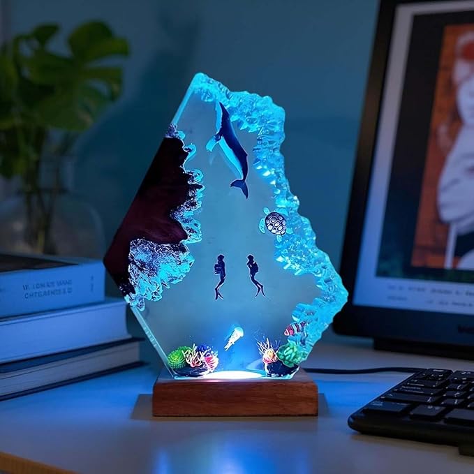 Humpback Whale Ocean Resin Lamp, Handmade Table Relaxing Mood Lamp with USB Port, Art Ornaments for Home Office Decor, Scuba Diver Gift for Birthday Holiday, Valentine's Day Gifts for Husband - Bloomnest