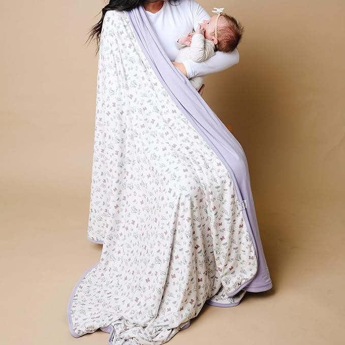 Copper Pearl Jumbo Premium Knit 3 Layer Stretchy Throw Blanket Minnie Mouse's Bowquet - Bloomnest