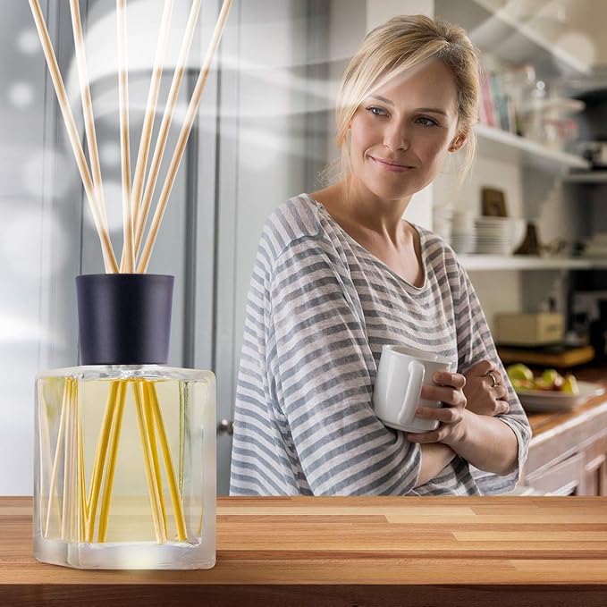 Lemongrass Reed Diffuser w/Natural Essential Lemongrass Oil 17 Fl Oz (500ml) - Intensive - Fresh and Long Lasting Fragrance - Scented Reed Diffuser - Diffuser Gift Set w/Bamboo Sticks - Bloomnest
