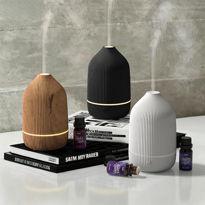 Essential Oil Diffuser, 100ml Aromatherapy Diffuser, Mini Ultrasonic Diffuser for Essential Oil, Home, Office, Cool Mist Humidifier with 7 Led Light, Auto Shut-Off, Black - Bloomnest