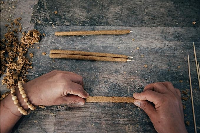 Dhupa - Palo Santo 100% Natural & Organic Resin Rolled Incense Sticks (10 Sticks in a Pack) - Set of 3 Packs Bloomnest