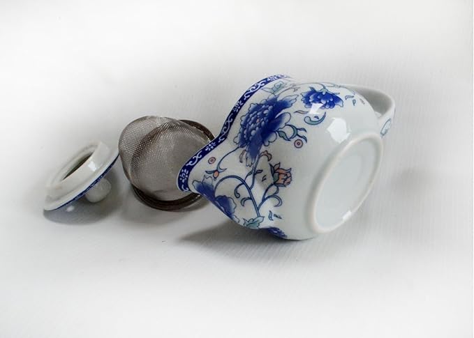Small Porcelain Teapot, 9oz Tea Pot with Stainless Steel Infuser Classical Chinese Penoy Flower (Blue-and-white Penoy)