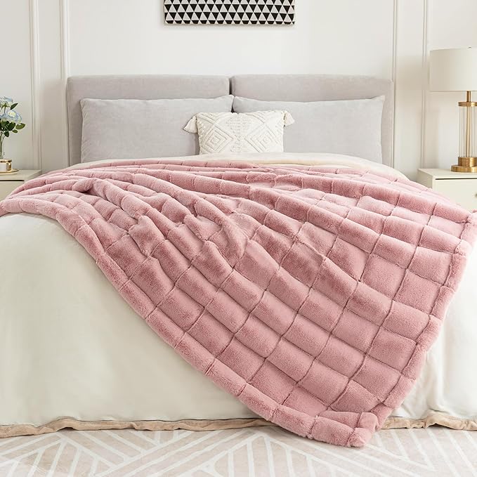 Touchat Faux Fur Blanket Twin, Luxury 1000GSM Ultra Thick Warm Rabbit Blanket for Couch Bed Sofa, 3D Checkered Pattern Soft Winter Heavy Minky Blankets for Women Christmas Birthday Gift, Pink - Bloomnest