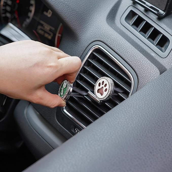 Essential Oil Car Diffuser Vent Clips, Sparkling Essential Oil Car Diffuser, with 20 Refill Pads, for Long Lasting Automotive Odor Eliminator Decoration (1, Kitten + Cat paw) - Bloomnest
