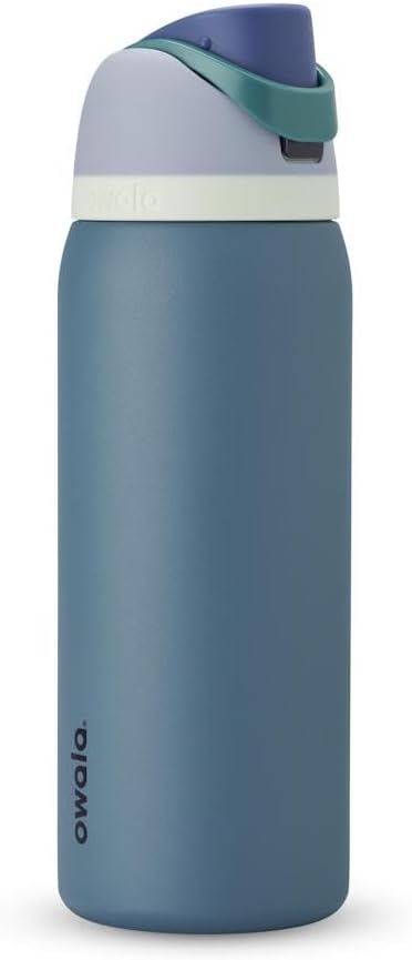 Owala FreeSip Insulated Stainless Steel Water Bottle with Straw, BPA-Free Sports Water Bottle, Great for Travel, 32 Oz, Denim Owala