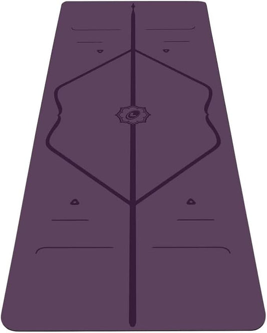 Liforme Travel Yoga mat – Patented Alignment System, Warrior-Like Grip, Non-Slip, Eco-Friendly, Ultra-Lightweight and Sweat Resistant, Made with Natural Rubber