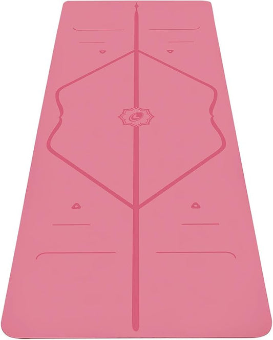 Liforme Travel Yoga mat – Patented Alignment System, Warrior-Like Grip, Non-Slip, Eco-Friendly, Ultra-Lightweight and Sweat Resistant, Made with Natural Rubber