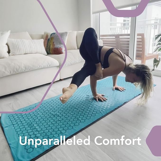 Clever Yoga Hot Yoga Mat Towel – Non-Slip Grip for Hot Yoga, Sweat Absorbent, Honeycomb Silicone Grip, Stays Flat – Ideal for Pilates, Travel, Washable & Lightweight - Turquoise