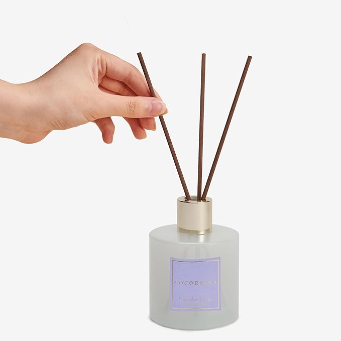 Cocorrína Premium Reed Diffuser Set with Preserved Baby's Breath & Cotton Stick Lavender Thyme | 6.76 Fl.oz Scent Diffuser for Bedroom Bathroom Home Décor - Bloomnest