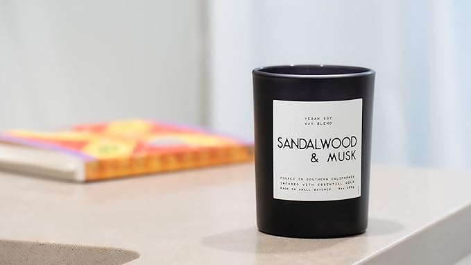 Leoben Co | Masculine Aromas | Small Batch | Soy Wax | 40 Hours | Scented Mens Candles with Natural Essential Oils | Vegan (Sandalwood & Musk) - Bloomnest