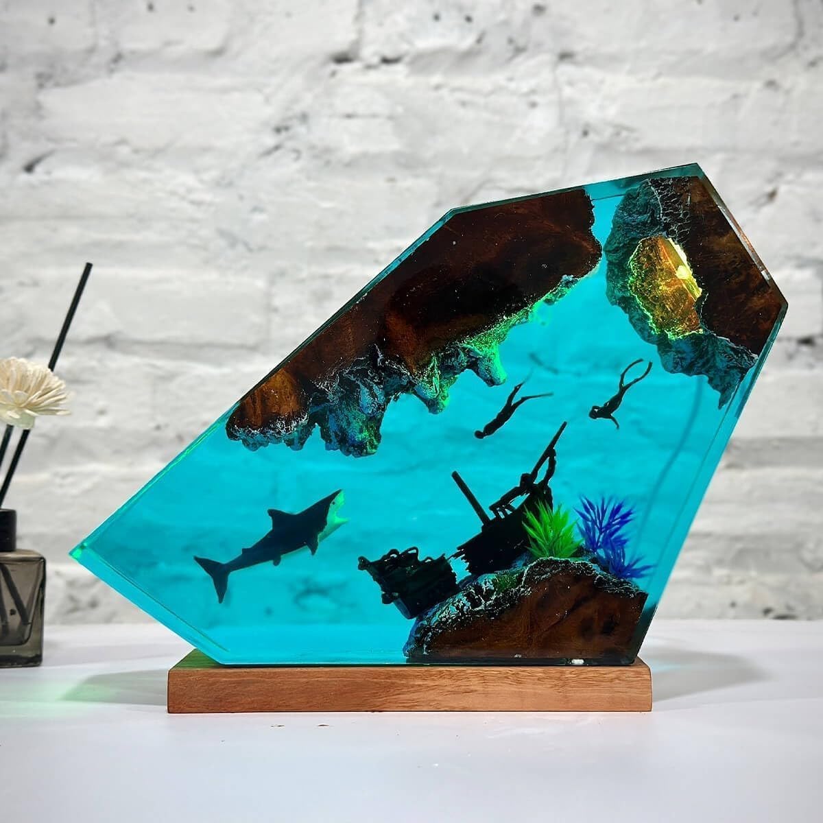 Shark Ocean Resin Lamp, Handmade Wooden Table Resin Night Light, USB Port Art Ornaments for Home Office Decor, Scuba Diver Gifts for Birthday Holiday, Valentine's Day Gifts for Husband