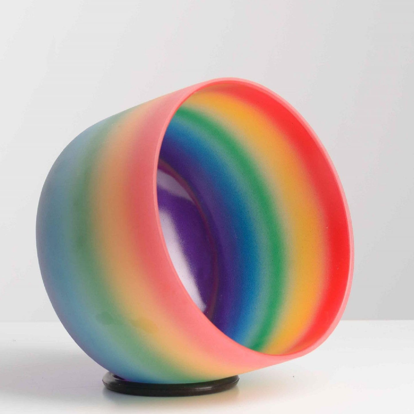 Singing Bowl 8 inch C Note 432hz Rainbow Color Root Chakra Colored Quartz Frosted Crystal Meditation Bowl Yoga Music Instrument with Carrying Case Suede Mallet O-ring