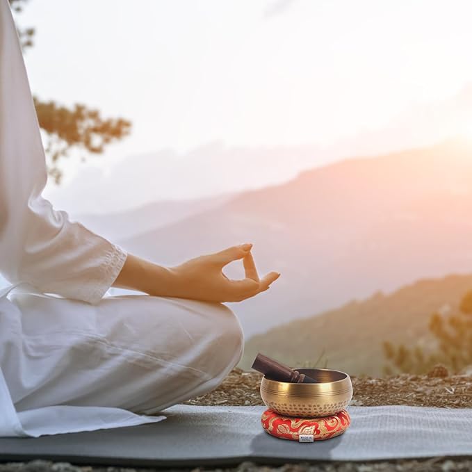 Kmise Tibetan Singing Bowls Set- Handmade in Nepal Meditation Sound Bowls for Yoga, Meditation, Mindfulness, Healing and Chakra Balancing, Stress Relief (5', Buddha) - Bloomnest
