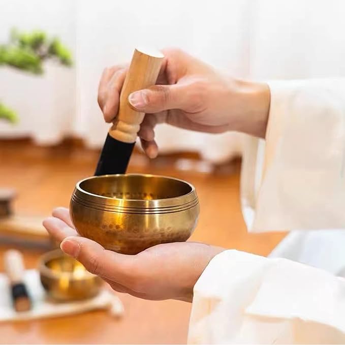 Tibetan Singing Bowls Set, Singing Bowls, Meditation Sound Bowl Handcrafted in Nepal, For Yoga, Meditation, Mindfulness, Healing & Chakra balancing - Bloomnest