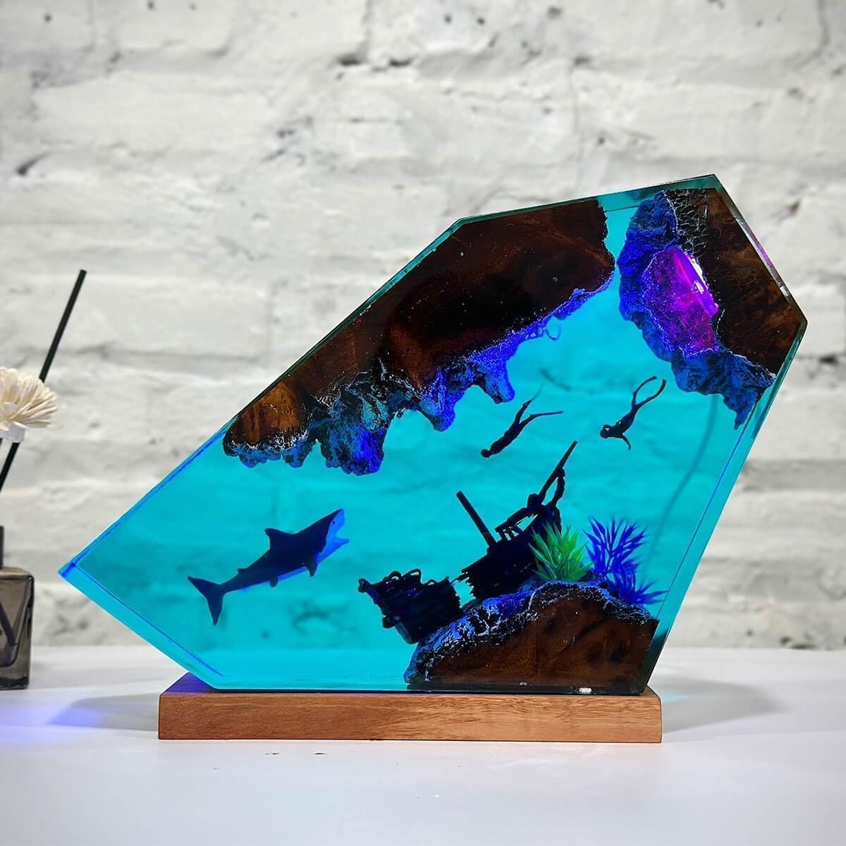 Shark Ocean Resin Lamp, Handmade Wooden Table Resin Night Light, USB Port Art Ornaments for Home Office Decor, Scuba Diver Gifts for Birthday Holiday, Valentine's Day Gifts for Husband