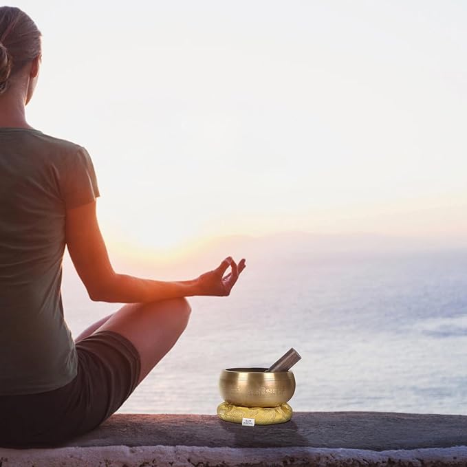 Kmise Tibetan Singing Bowls Set- Handmade in Nepal Meditation Sound Bowls for Yoga, Meditation, Mindfulness, Healing and Chakra Balancing, Stress Relief (5', Gold Flower) - Bloomnest