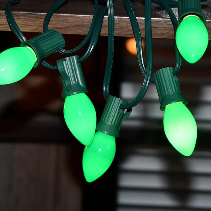 GOOTHY 25 Pack C7 Green Christmas Light Bulbs, C7 Incandescent Christmas Replacement Light Bulbs for Outdoor String Lights, C7/E12 Candelabra Base Candles Salt Lamp Bulb, 5 Watt Night Light Bulbs - Bloomnest