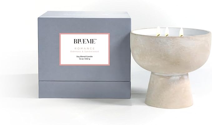 BLUEME Romance - Oakmoss & Sandalwood, Luxury Candle w/Essential Oils, 3 Wick, Hand-Poured Soy, Cotton Wick, Ceramic - Bloomnest