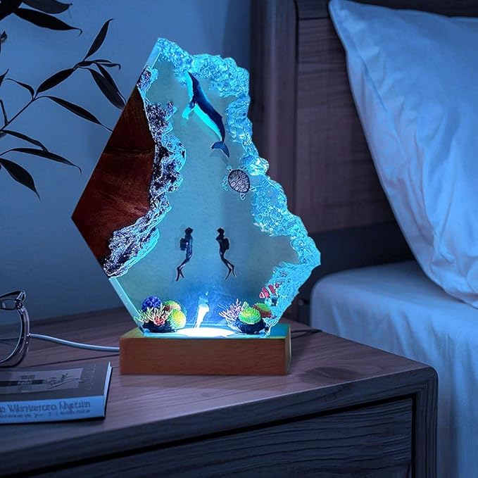 Humpback Whale Ocean Resin Lamp, Handmade Table Relaxing Mood Lamp with USB Port, Art Ornaments for Home Office Decor, Scuba Diver Gift for Birthday Holiday, Valentine's Day Gifts for Husband - Bloomnest