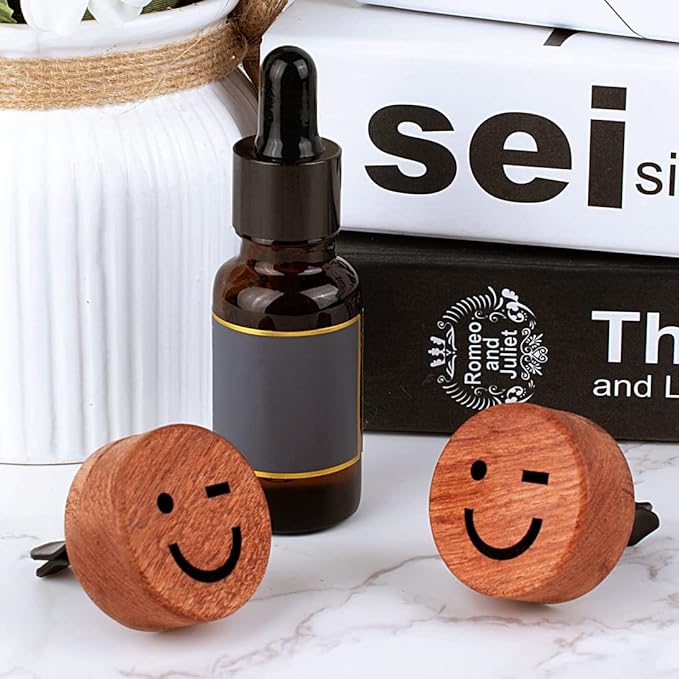 Essential Oil Car Diffuser, 2 PCS Smile Car Aromatherapy Wink Wood Diffuser with Vent Clip - Bloomnest