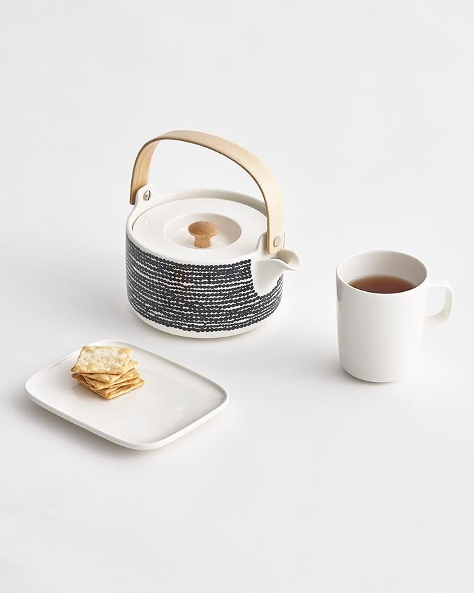 MARIMEKKO Oiva Räsymatto Stoneware Teapot — Refine Your Kitchen Décor with Our Iconic Black & White Stoneware — Stylish Ceramic Teapot with Tea Infuser Lid (26.63 oz) - Bloomnest