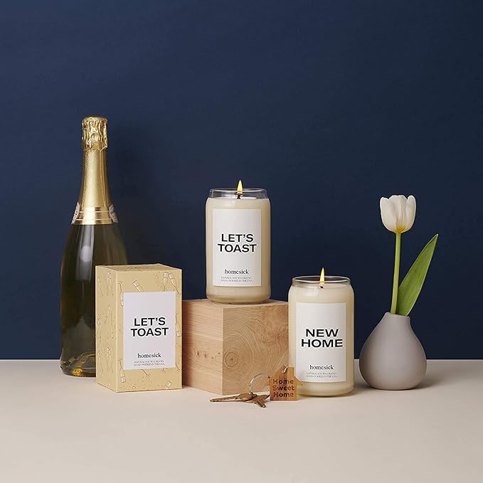 Homesick Scented Candles for Home (Massachusetts) - 13.75 oz Long-Lasting Soy Wax Jar Candle for Women & Men for All Occasions, 60-80 Hours Burn Time - Notes of Coffee & Apple Cider - Bloomnest