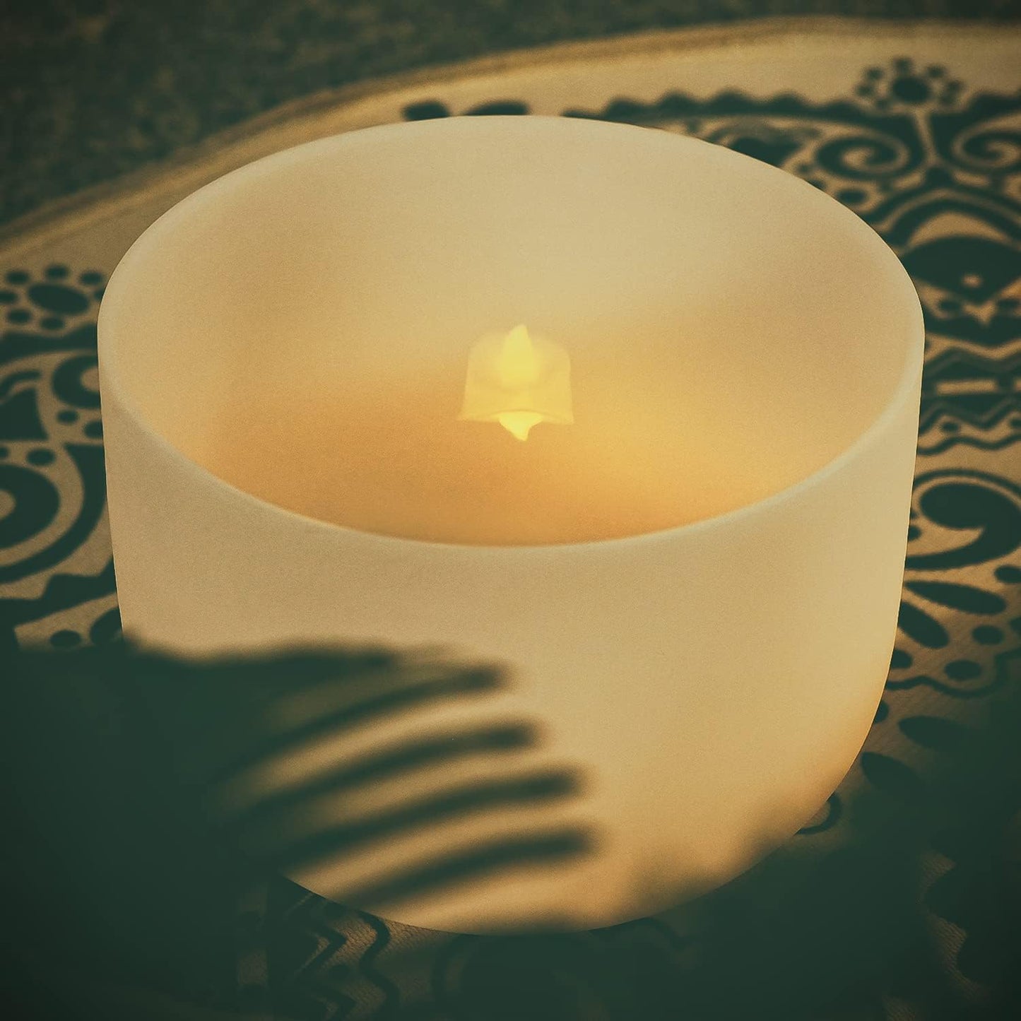 Hye-eun 14 Inch Large Crystal Singing Bowl, F Note 432hz Heart Chakra Bowl with Carrying Case for Yoga Meditation Sound Healing Energy Yoga, Spiritual