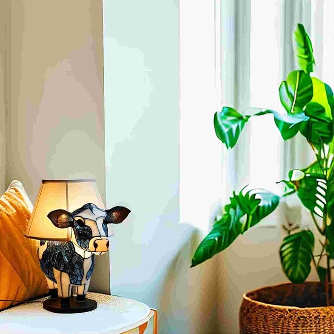 Cow Lamp, 3D Animal Table Lamp, Cute Highland Cow Bedside Lamp, Energy-Saving Portable Animal Table Lamp, Cow Night Light with USB Ports Suitable for Living Room, Bedroom, Home Office - Bloomnest
