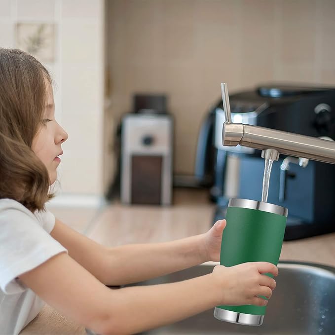 VEGOND 20oz Tumbler Stainless Steel Tumbler Cup with Lid And Straw Vacuum Insulated Double Wall Travel Coffee Mug(dark green package 12)