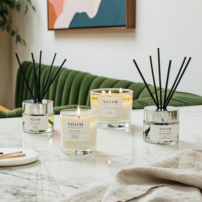 NEOM- Lavender, Chamomile & Patchoui Candle (3 Wick) - Bloomnest