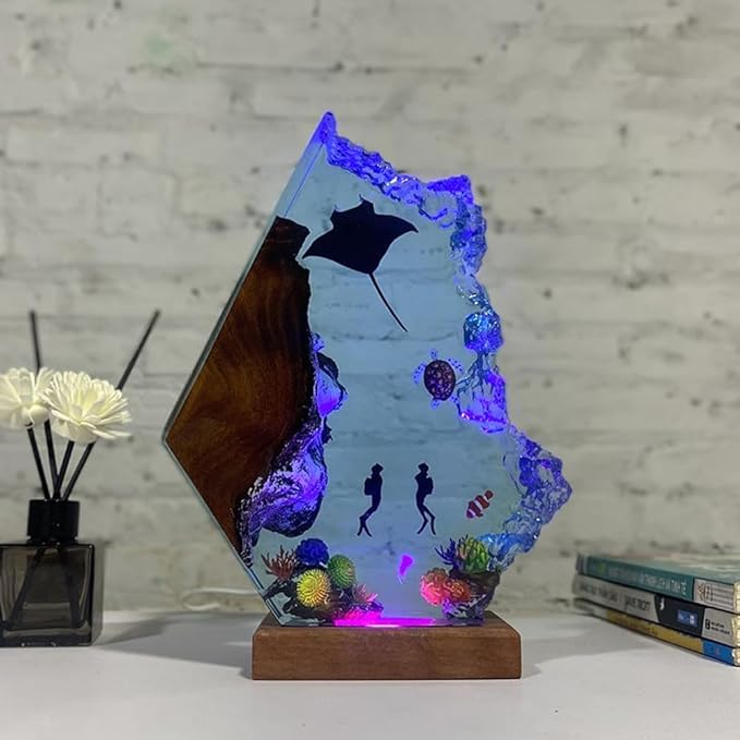 Handmade 3D Ocean Resin Lamp - USB Powered Resin Ocean Night Light with Wooden Base, Variable Lights, Scuba Diver Gifts, Diving Enthusiast Collectibles, Unique Thanksgiving Day and Christmas Gifts - Bloomnest