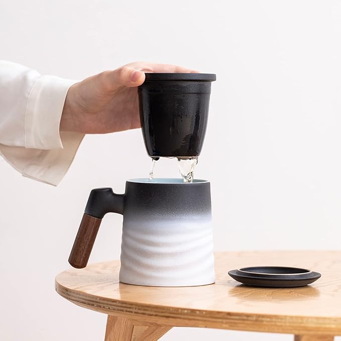 ZENS Tea Cup with Infuser and Lid, Wood Handle Loose Steeper Mug, 12 Ounces Matte Gradient Embossed Ceramic Stainer Mug for Tea Gifts, Black & White