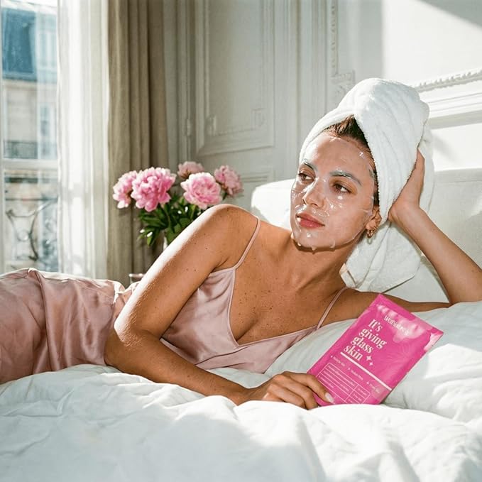 IT'S GIVING GLASS SKIN™ The Original Overnight Real Deep Mask - Hydrating Hydrogel Turns Transparent Sleep Mask Bio-Collagen Oligo-Hyaluronic Acid, Valentine's Day Skincare Gift, Pack of 4 - Bloomnest