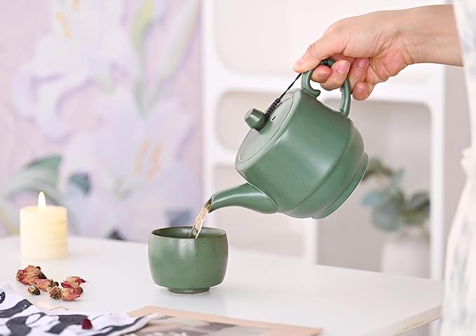Rural Style Ceramic Teapot with Stainless Steel Infuser 16 Ounces Porcelain Blooming & Loose Leaf Teapot (Green)