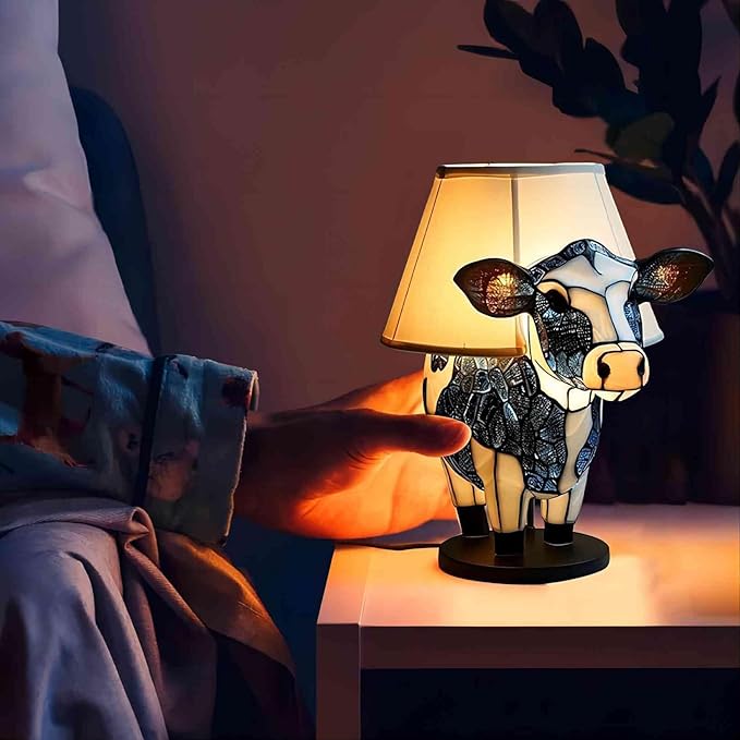 Cow Lamp, 3D Animal Table Lamp, Cute Highland Cow Bedside Lamp, Energy-Saving Portable Animal Table Lamp, Cow Night Light with USB Ports Suitable for Living Room, Bedroom, Home Office - Bloomnest