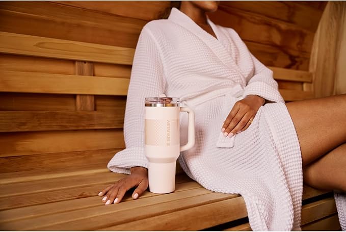 STANLEY Quencher ProTour Flip Straw Tumbler with Leakproof Lid | Built-In Straw & Handle | Cupholder Compatible for Travel | Insulated Stainless Steel Cup | BPA-Free