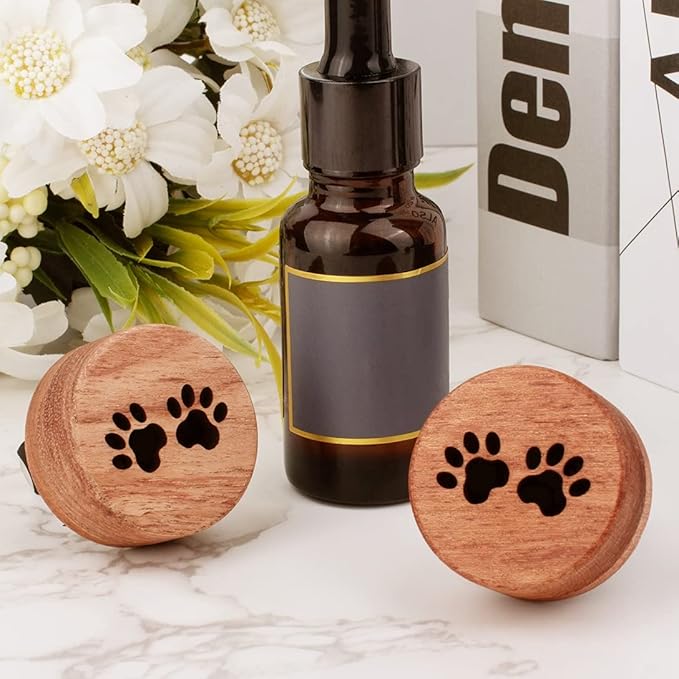 Essential Oil Car Diffuser, 2 PCS Cat Paw-Shaped Car Aromatherapy Wood Diffuser with Vent Clip - Bloomnest