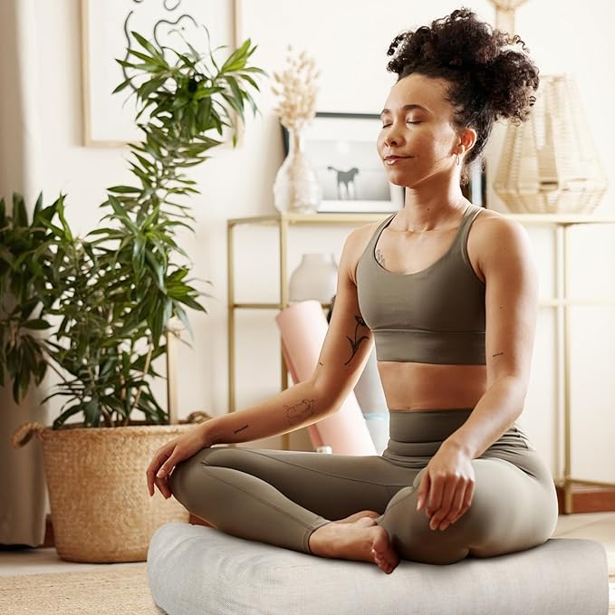 Beige Square Floor Pillow Meditation Cushions, Large Floor Sitting 22"x22"x4.6", Tufted Cushions for Yoga Living Room Tatami Home Decor 1 Pack - Bloomnest