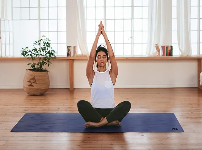 IUGA Pro Yoga Mat Non Slip Pilates Mat Anti-tear Eco Friendly Hot Yoga Mat with SGS Certified Material Free Carrying Strap Included