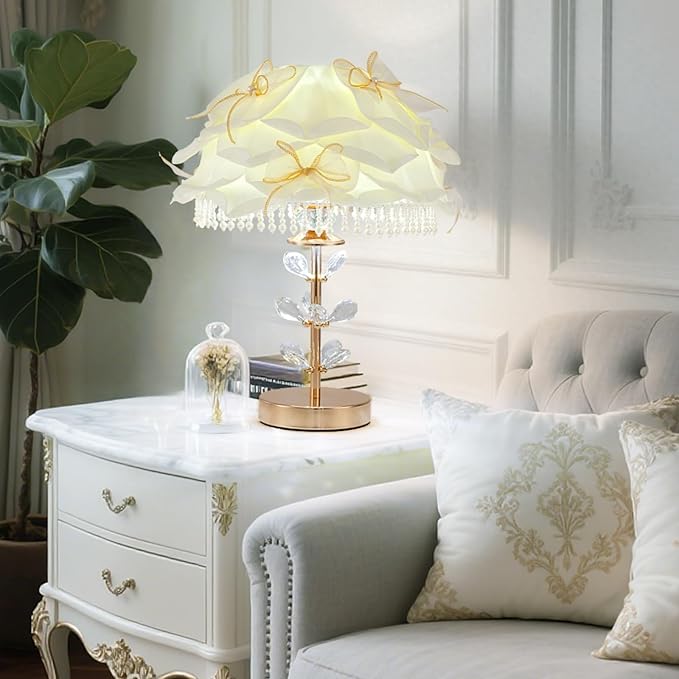 Cute White Table Lamp Girls Bedroom Modern Bow Desk Lamp Crystal Princess Bedside Light for Living Room Wedding Deco Study Room Entry Office - Bloomnest