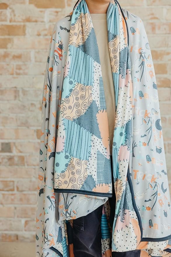 Copper Pearl Jumbo Premium Knit 3 Layer Stretchy Throw Blanket 'Nightmare Before Christmas' - Bloomnest