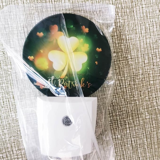 EKOBLA Happy St Patrick Night Lights Plug into Wall Glitter Golden Shamrock Leaves Plug-in Nightlights Home Auto Sensor LED Dusk to Dawn Light for Bedroom Bathroom Kitchen Corridor - Bloomnest