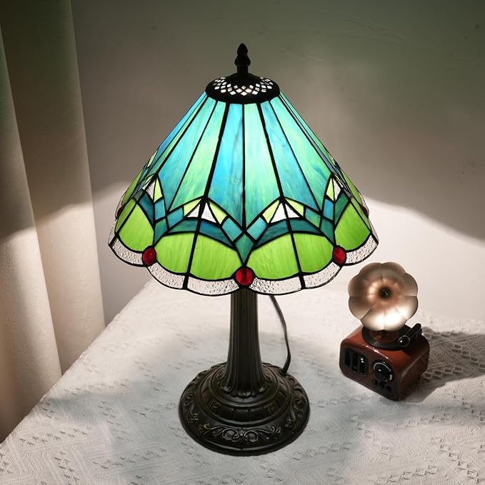 Green Tiffany Lamp Retro Rural Style Farmhouse Teal Bedroom Bedside Reading Light Living Room Hotel Bar Home Decor 12x19 Inch E26 Nightstand Unique Colored Bronze Metal Base Stainred Glass Table Lamp - Bloomnest