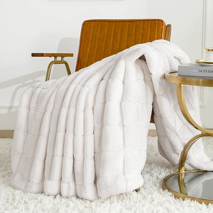 Touchat Faux Fur Throw Blanket, Luxury 1000GSM Ultra Thick Warm Rabbit Blanket for Couch Bed Sofa, 3D Checkered Pattern Soft Winter Heavy Minky Fluffy Blankets for Women Christmas Birthday Gift, White - Bloomnest