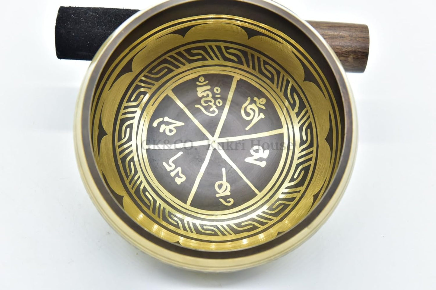 5" Tibetan Meditation Yoga Singing Bowl Black Set with free Wooden Mallet and Silk Cushion from Nepal, Singing bowls. (Black)