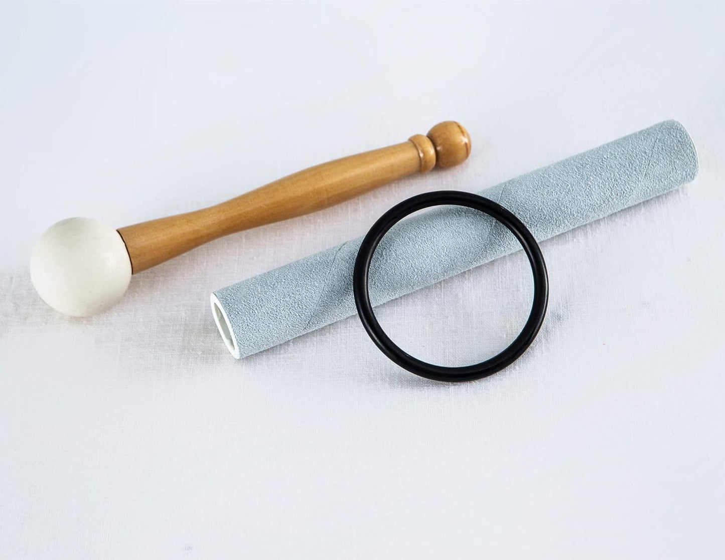 Leize Quartz Crystal Singing Bowl F Note 432 hz Heart Chakra White 9" with Suede Striker