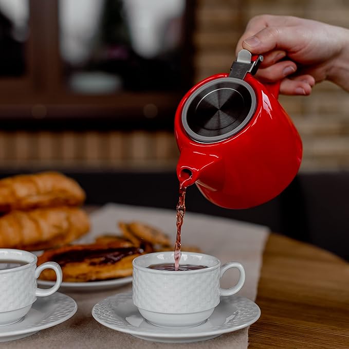 ORNA Ceramic Teapot with Tea Infuser – Small Tea Pot for Loose Leaf Tea – 550ml / 18.6 Oz Non-Stove Porcelain Teapot for 2 Cups with Tea Strainer (Red) - Bloomnest