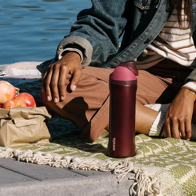Owala FreeSip Insulated Stainless Steel Water Bottle with Straw, BPA-Free Sports Water Bottle, Great for Travel, 24 Oz, Black Cherry Owala