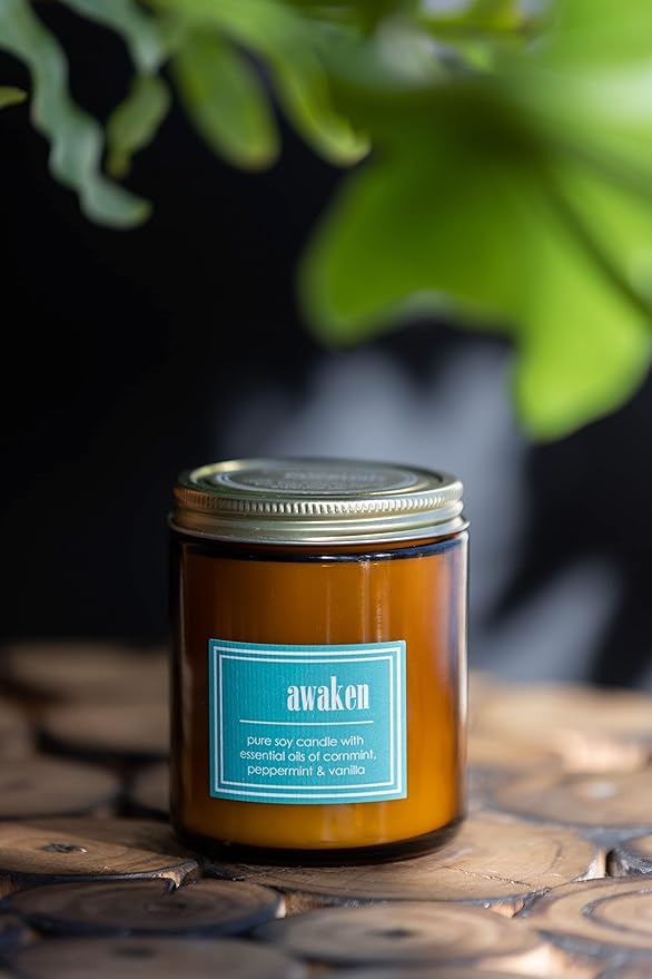 ECO CANDLE CO. Essentials Candle, Awaken, 8 oz. - Scents of Cornmint, Peppermint, & Vanilla - 100% Soy Wax, No Lead, Hand Poured, Phthalate Free, Made from Midwest Grown Soybeans, All Natural Wicks - Bloomnest