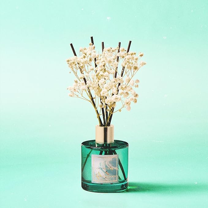 COCORRÍNA Reed Diffuser - Hawaii Melody 6.7 Fl.oz Reed Diffuser Set with 8 Sticks & Preserved Baby's Breath, Reed Diffuser for Home Bathroom Shelf Decor - Bloomnest